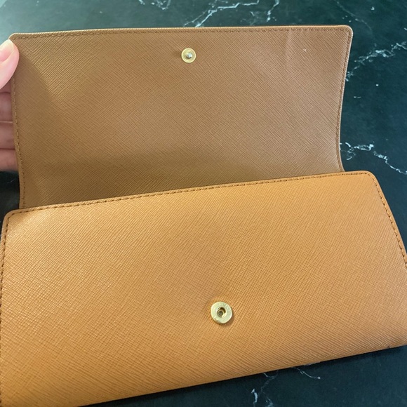 MK Long Brown Button Leather Wallet - Picture 2 of 8